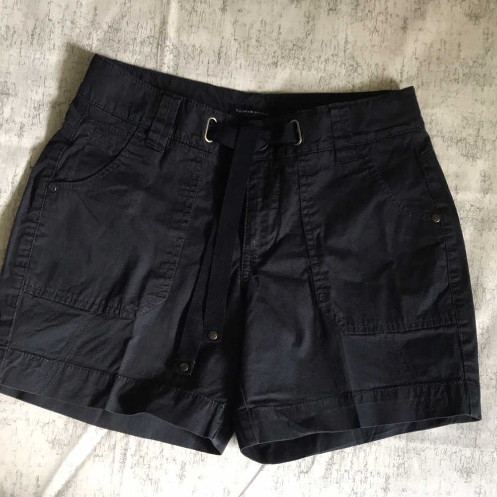 Tommy Hilfiger Women's Shorts; Navy; Size: 0